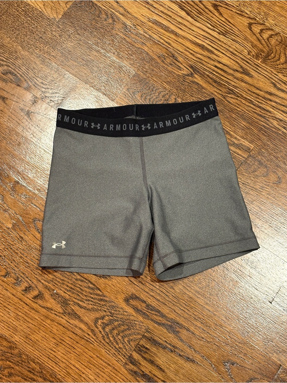 Under Armour Women's Charcoal Gray Athletic Bike Shorts